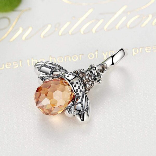 Solid 925 Sterling Silver Single Queen Pendant Necklace - Image 3