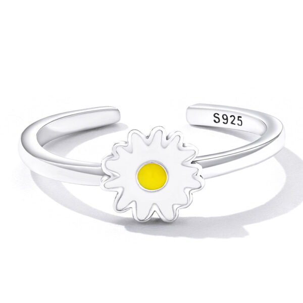 Solid 925 Sterling Silver Sunny-Side Up Daisy ring - Image 2