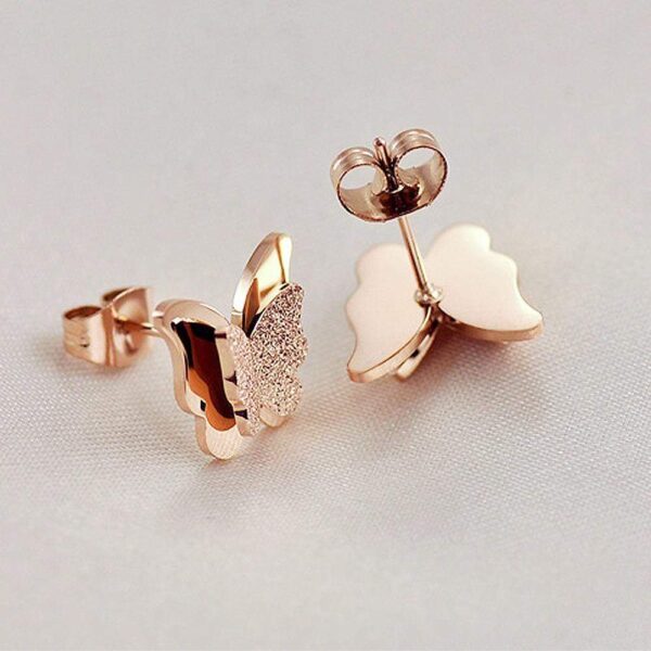 Exquisite Butterfly Earrings - Image 4