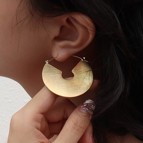 Grande Gold Hoop Earrings - Image 6