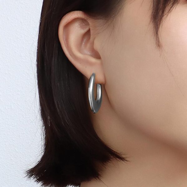 Sylvia White Gold Hoop Earrings - Image 4