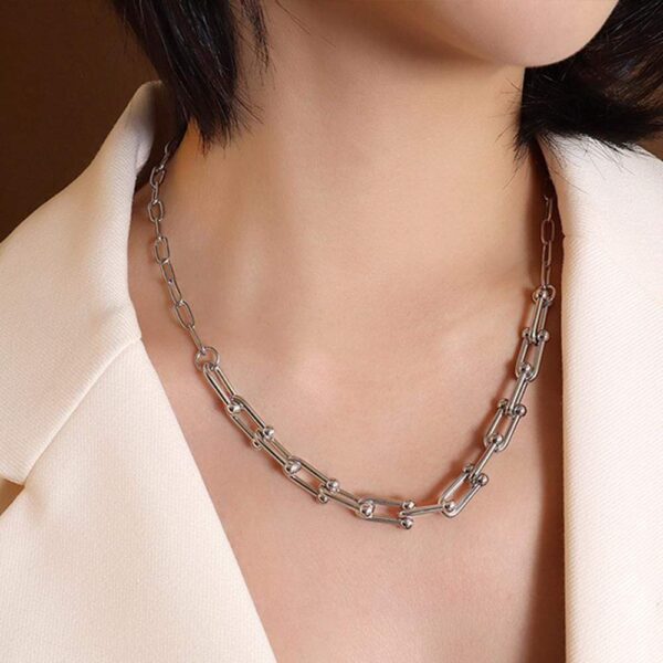Lovelock U Link Chain Necklace White Gold - Image 2