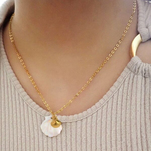 Dual Pearl & Gold Shell Necklace - Image 3