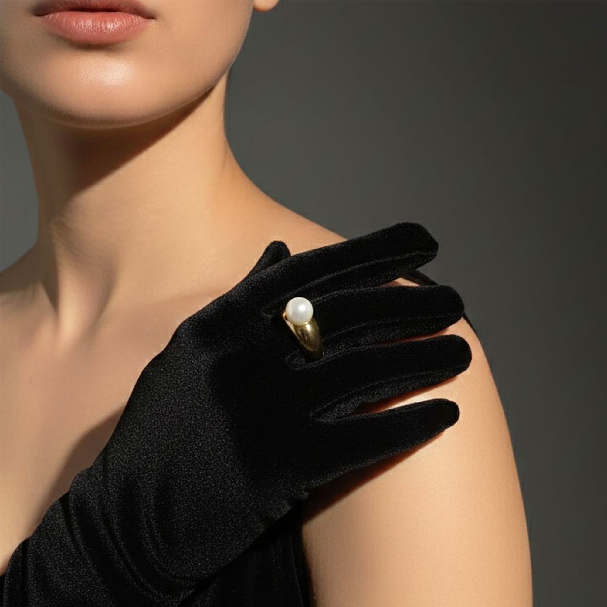 Pearl of the Sirens Gold Layered Ring - Image 8