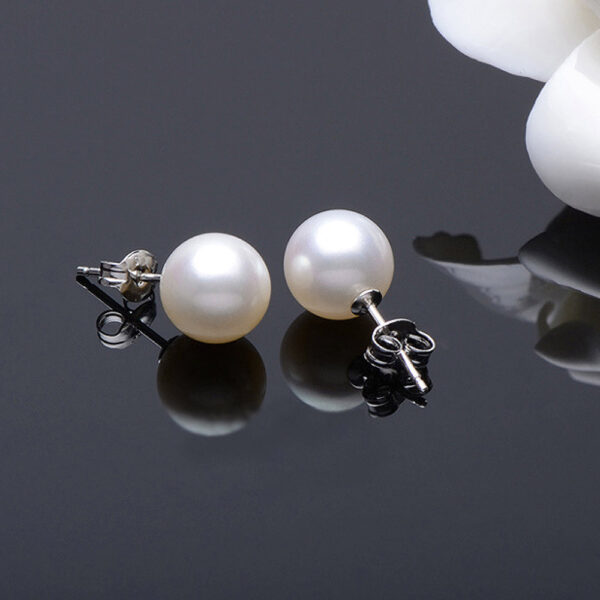 Free Pearl Stud Earrings - Image 2
