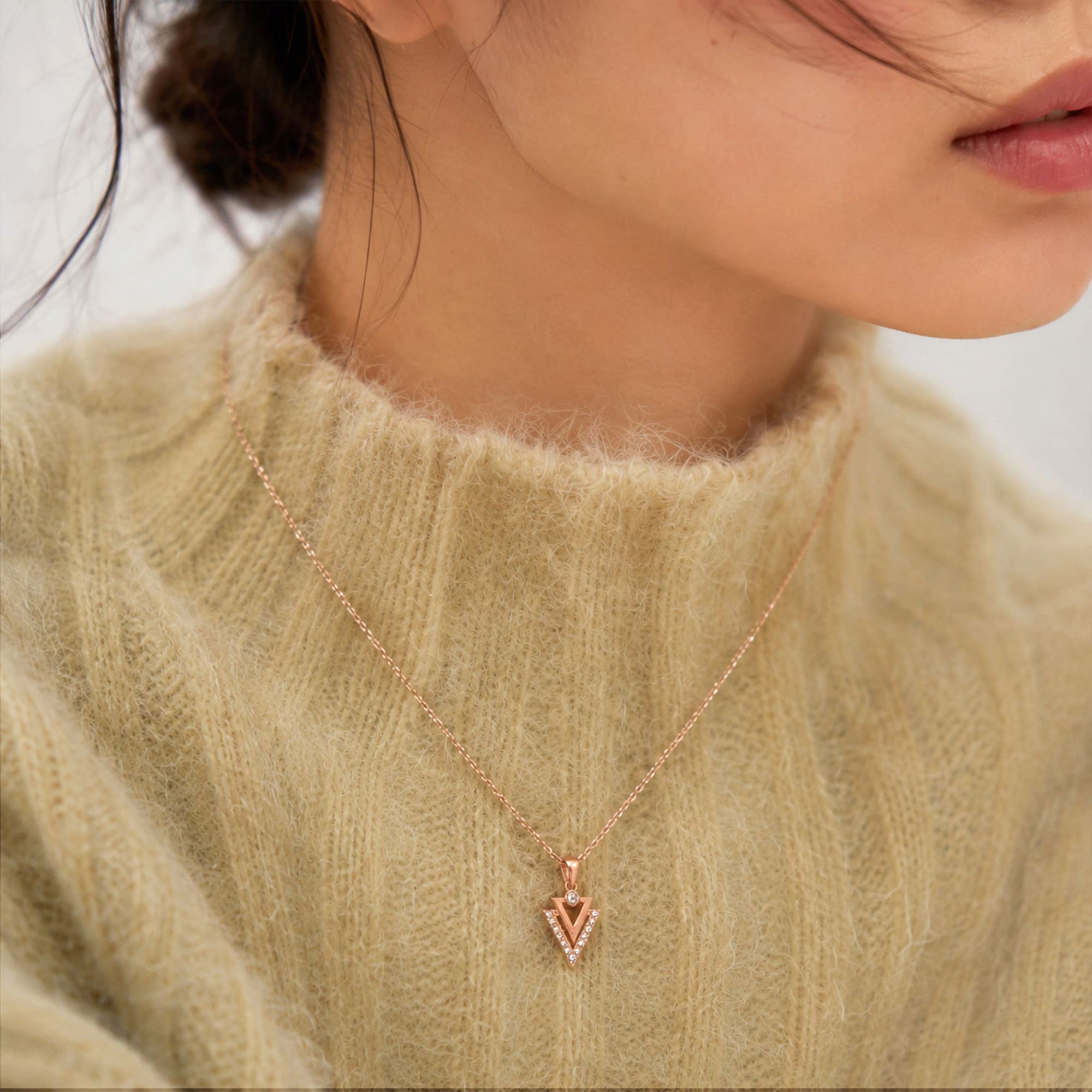 Trilateral Necklace Embellished with Crystals from SWAROVSKI® in Rose Gold - Image 3