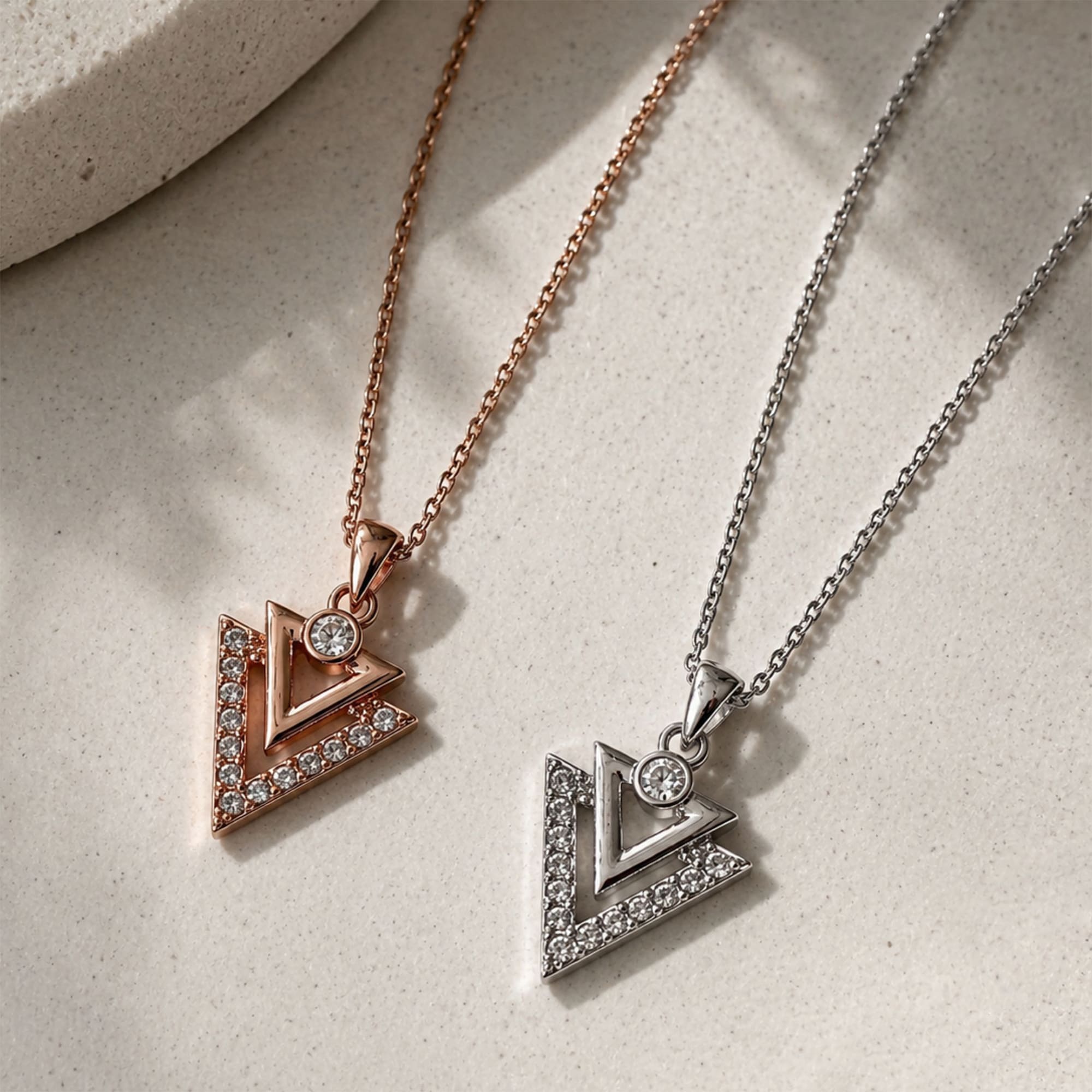 Trilateral Necklace Embellished with Crystals from SWAROVSKI® in Rose Gold - Image 5